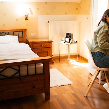 Gaestehaus Kliebenstein Saarwellingen Bagian luar foto