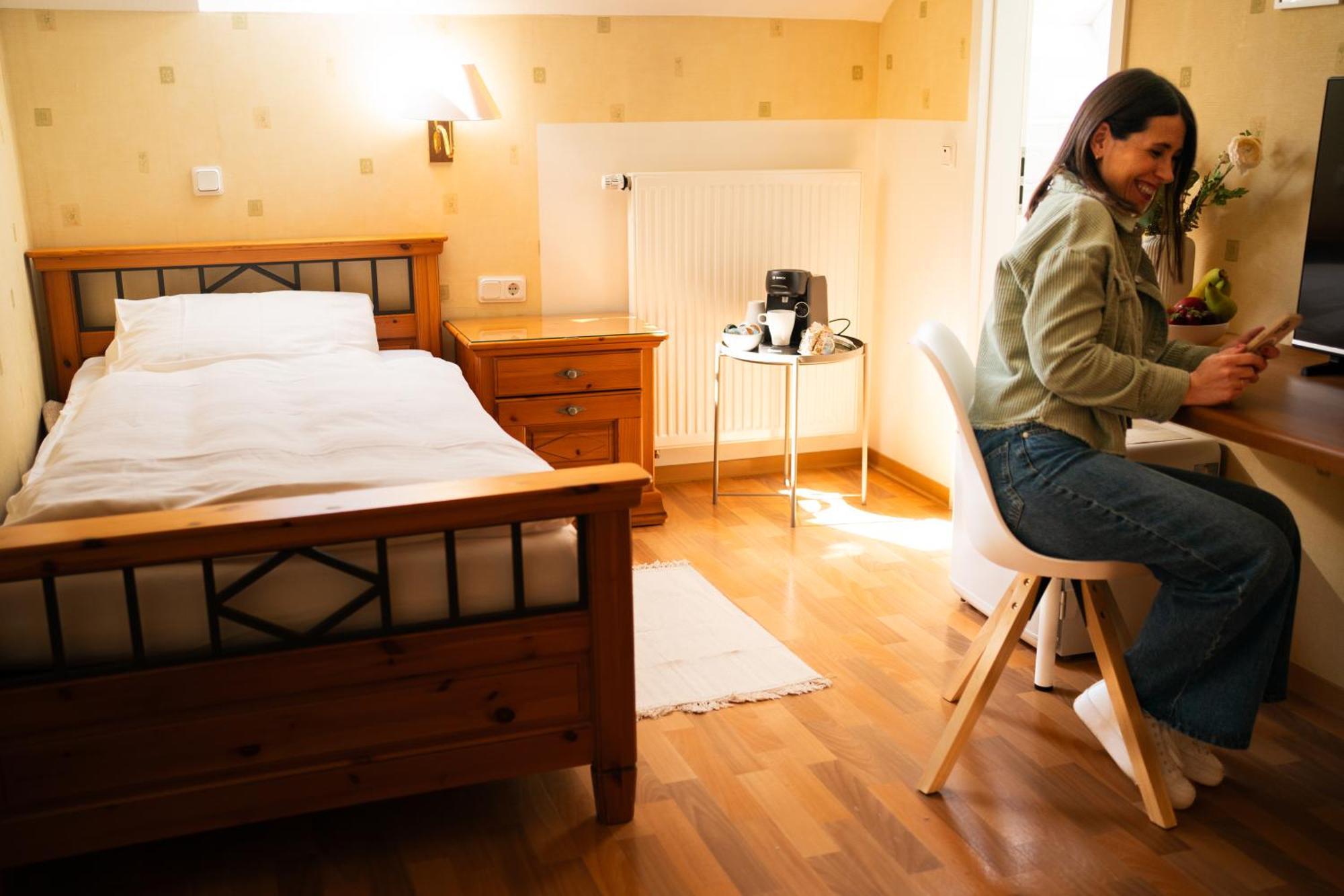 Gaestehaus Kliebenstein Saarwellingen Bagian luar foto