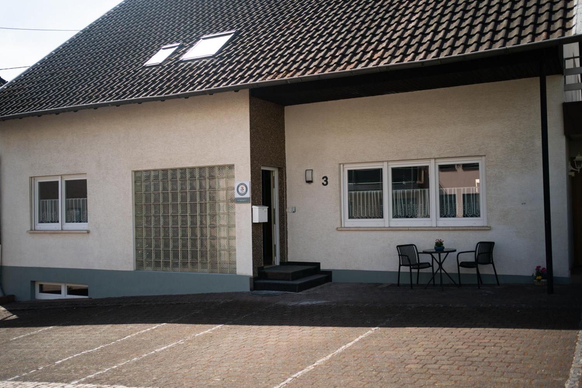 Gaestehaus Kliebenstein Saarwellingen Bagian luar foto