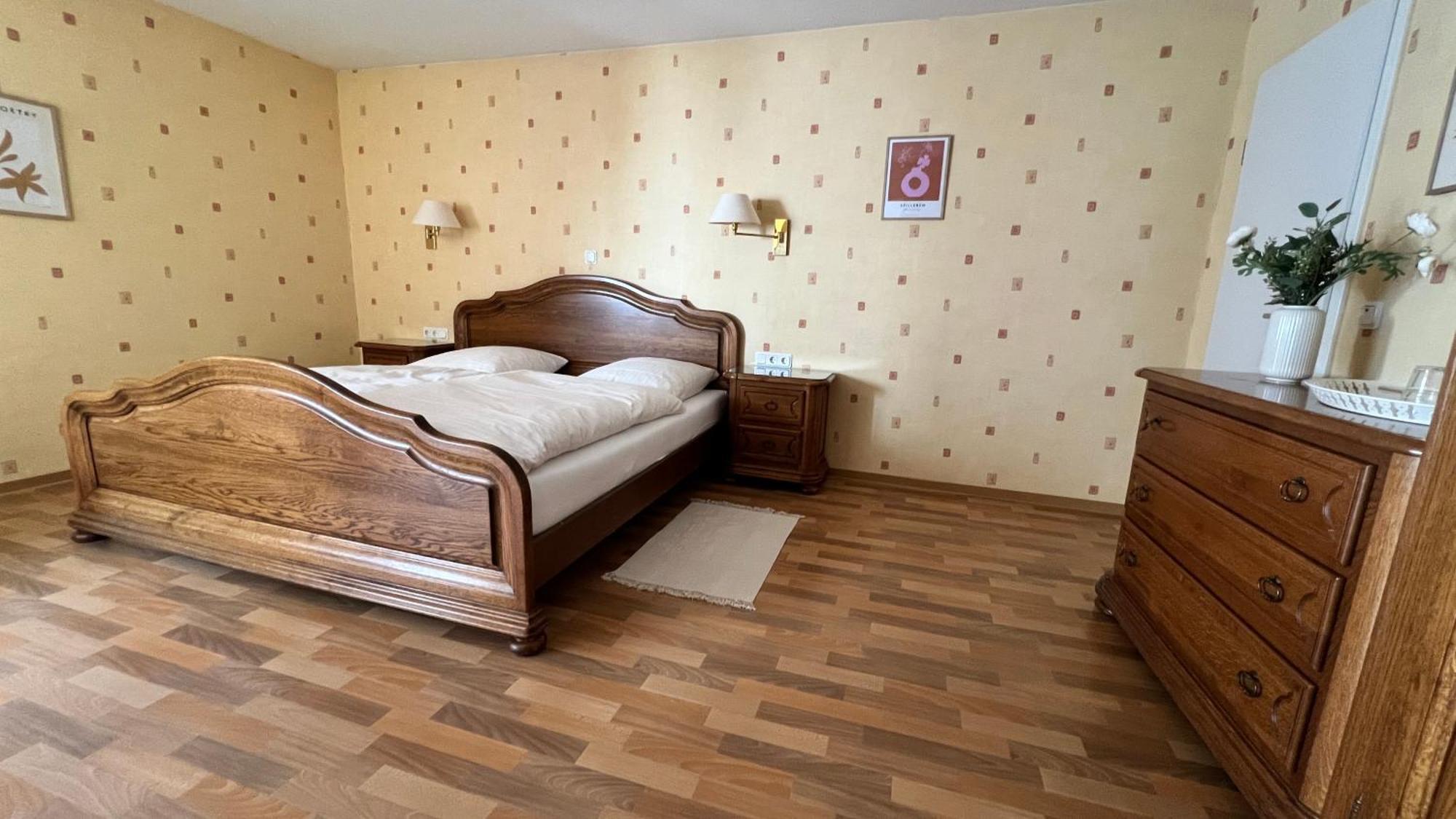 Gaestehaus Kliebenstein Saarwellingen Bagian luar foto