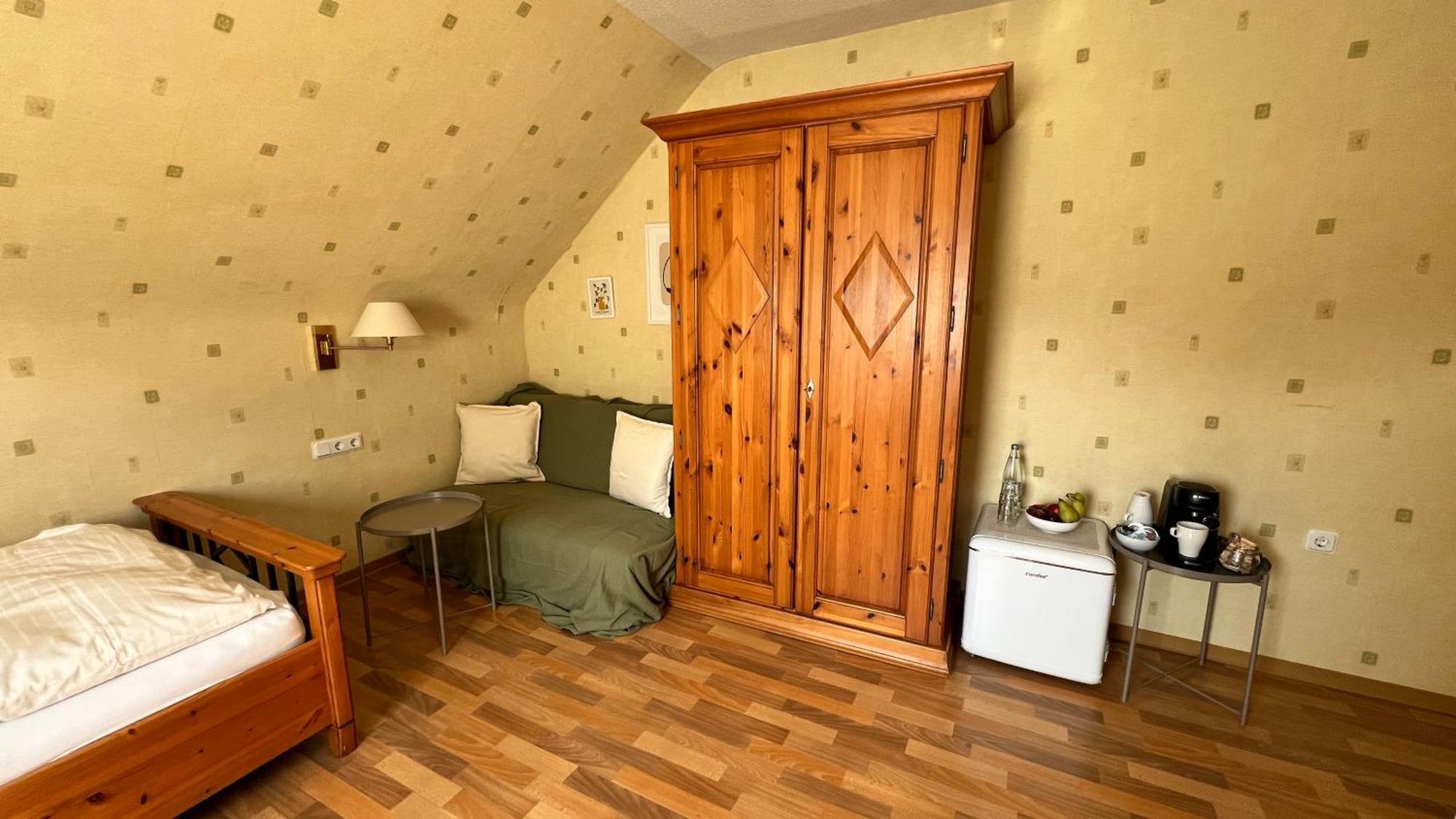 Gaestehaus Kliebenstein Saarwellingen Bagian luar foto