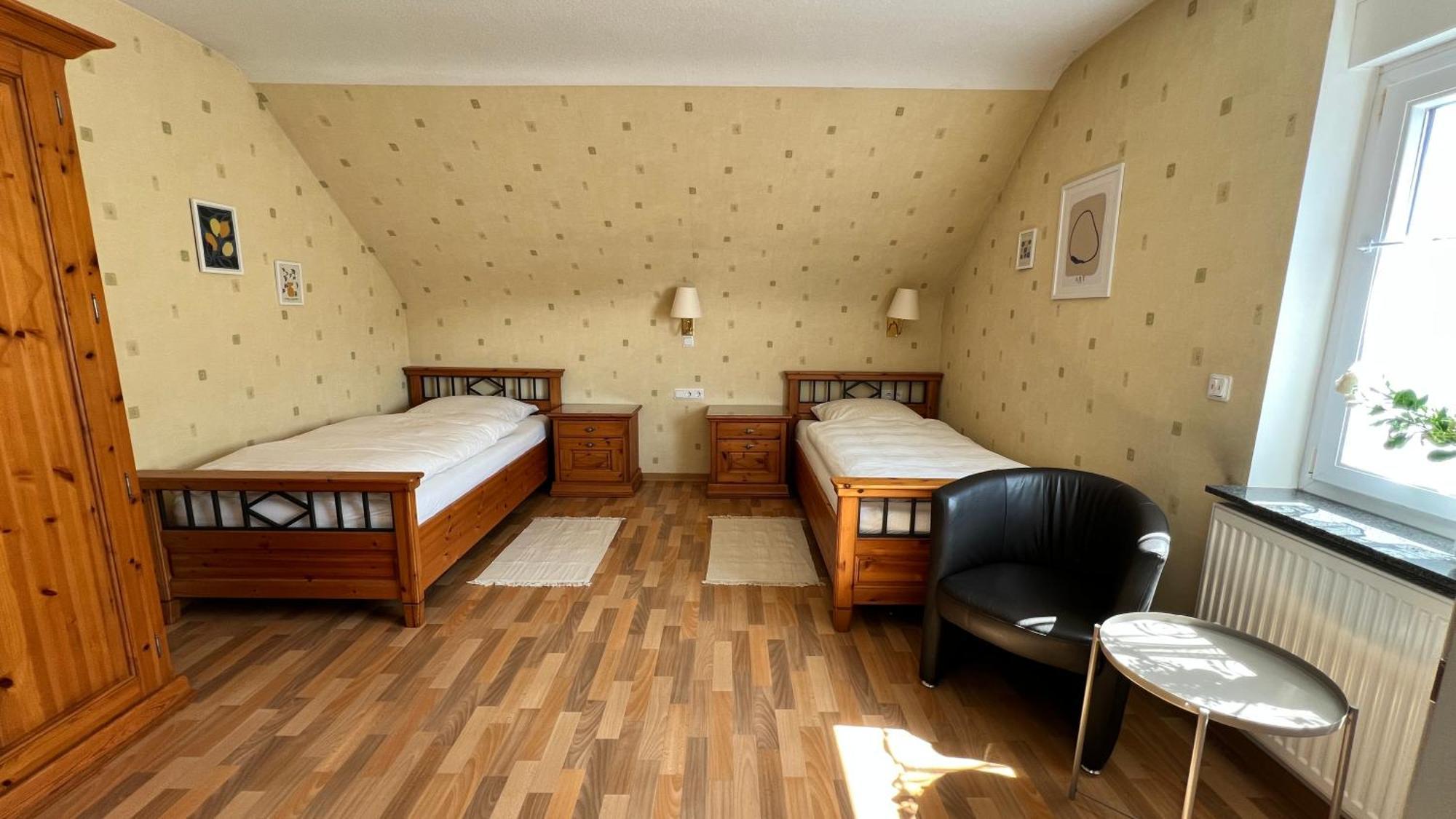Gaestehaus Kliebenstein Saarwellingen Bagian luar foto
